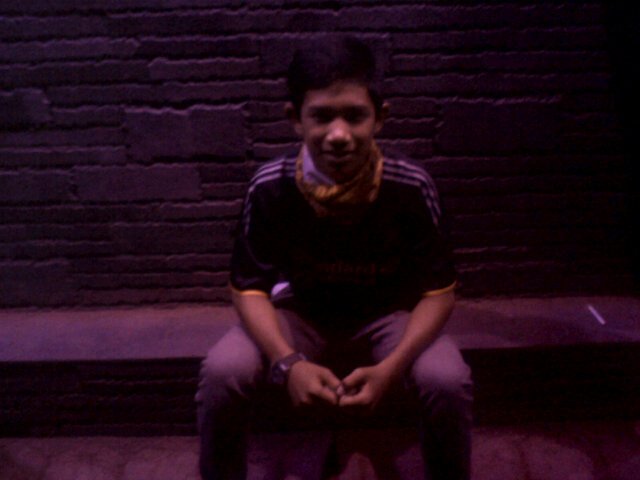 pian_fyan's profile picture. #CORNERING IS NOT CRIME