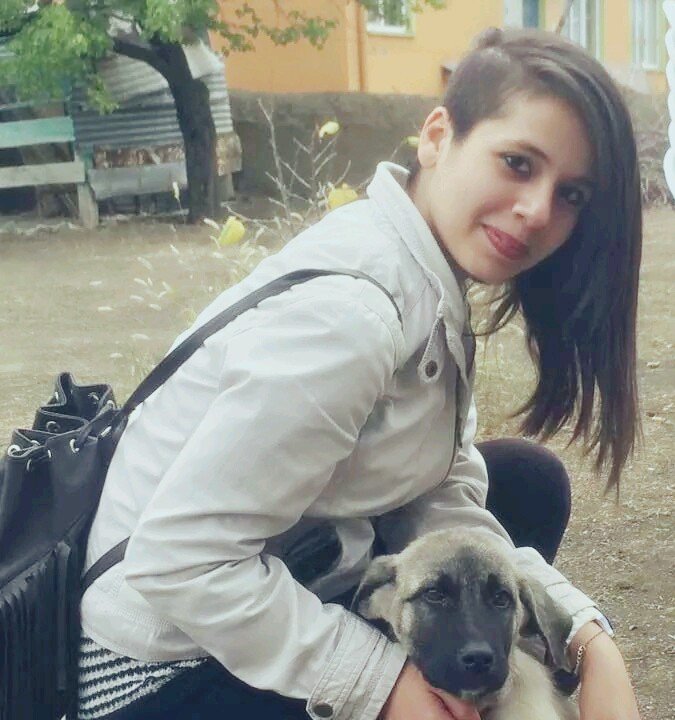 anesteziderler's profile picture. 