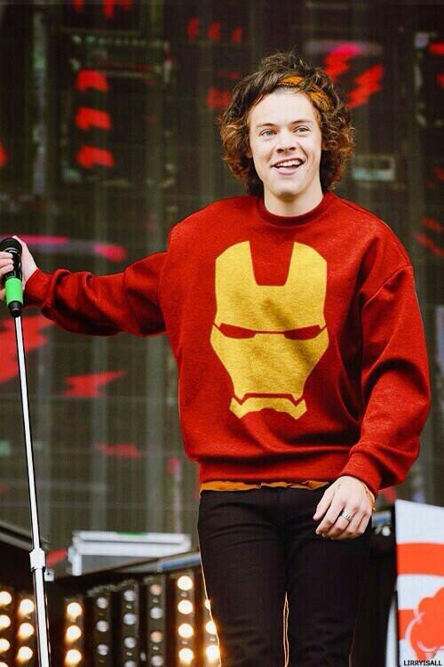 // 2.7.14 // 8.10.14 // follow back // who needs a social life when you can be in a fandom //