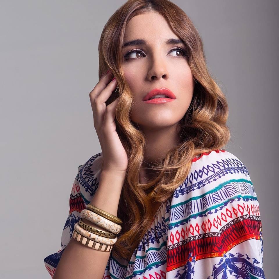 baciolino's profile picture. TV host, Journalist, Author, Producer, Interior Designer, Master of Law.
http://t.co/d3TtNWe3nM