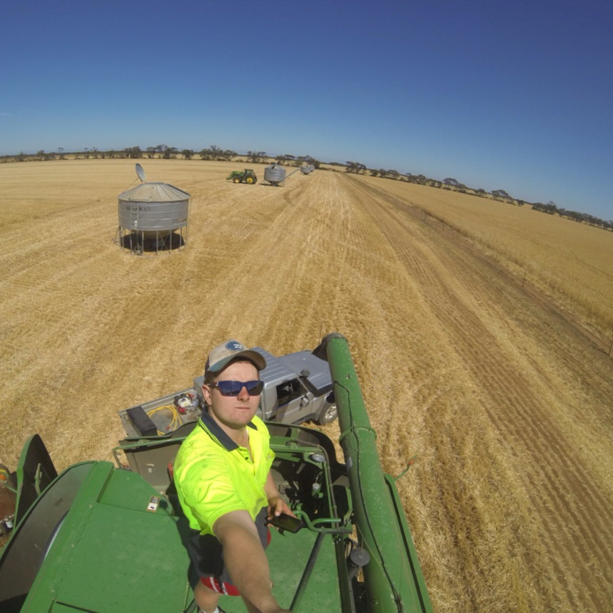 Young farmer, interested in cropping and livestock! From Owen SA.