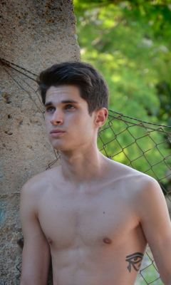 SerferSergio's profile picture. Lucho contra el dolor que algun dia sera mi alivio