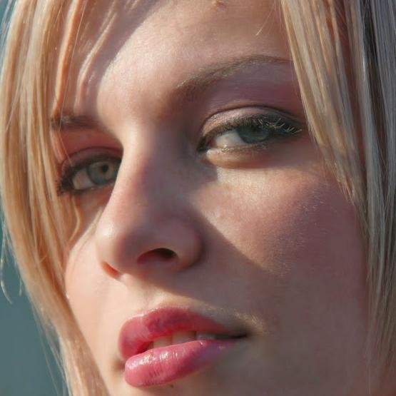 juliagorges1988's profile picture. 