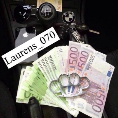 Me snapchat : jwzlaurens070 Insta : laurens_070