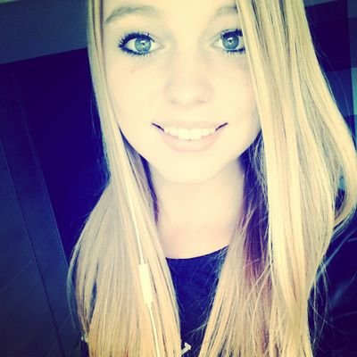 Beste vriendinnetje: Nina♥Manon♥Naomi♥Tessa♥ Vrienden/vriendinnem in me hartje ♥