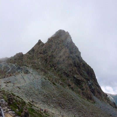 登山部の心温まる日常会話・登山部妄想劇場・登山部あるあるなどハートフルストーリー気まぐれにゆる〜くお届けします。w