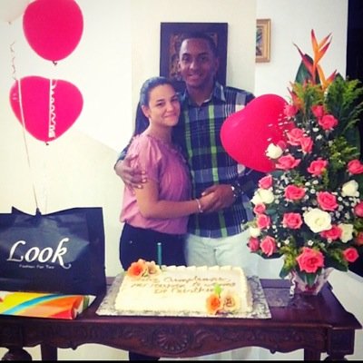 {My Boo Sorangel Barrero❤️}[I♥Beisbol]. Cantante fav Arcangel La Maravilla S.E.M [Futrao Con#PabloEscobar]. /Espero tanto de MI que con casi nada me Conformo!