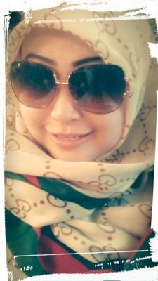 Gw cm pgn be'teman cama smuwa org,,,luv u khira,