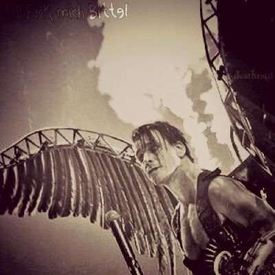 Und welche Ziele hast du? Einfach glücklich zu sein. Personal acc: @__dunkelheit__ rammfan since 2001