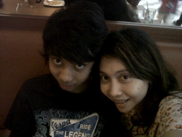 Vocalist of @ELEMENTRIXBand!! Love Trixers! #BeingBadFeelsGood Alicia♥