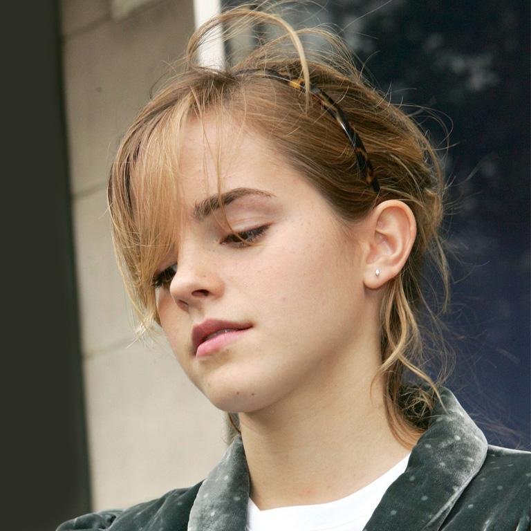 ini kesayangan gw  ♥ @BTS_twt , ini kakak gw @EmWatson  #BTS500Days