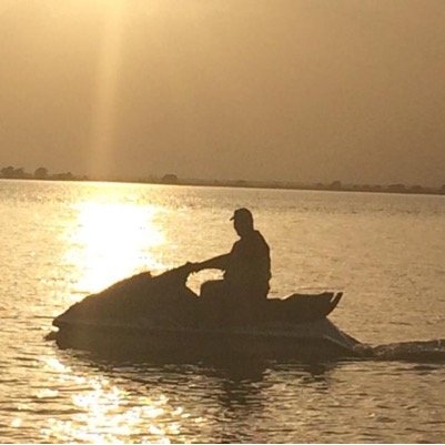 hanrov's profile picture. Loves running and believes that students needs extra curricular activities to develop holistically in the 21st Century.