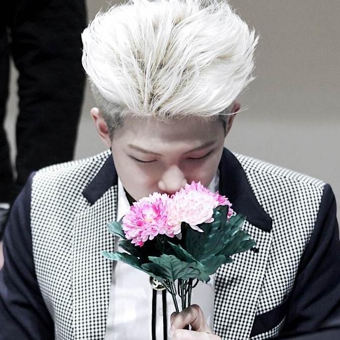 @MNTSBTS