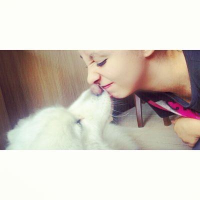 Vanessa, 18.  Unicornios como forma de vida, mas que hermanas *PMMA23*