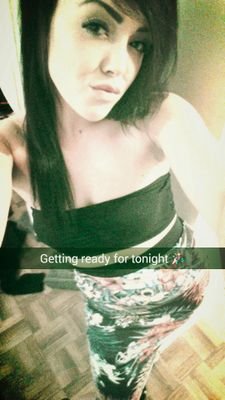 I hate people.// fuck your opinion.
18 years old / lesbian.
Kent.