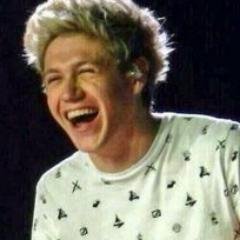 I'm just a little potato that loves 1D so much.