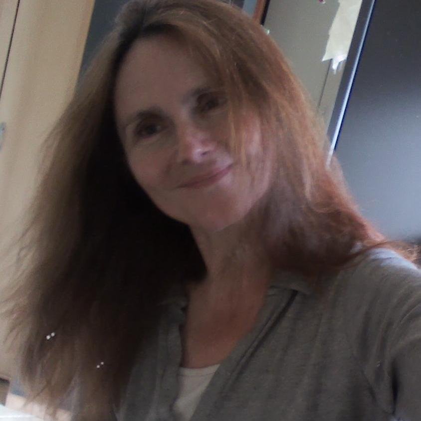 Dominis88's profile picture. A time-challenged mother of two pearls-in-the-making, fanatical reader, unfashionable yet unrelenting metal-head ;)