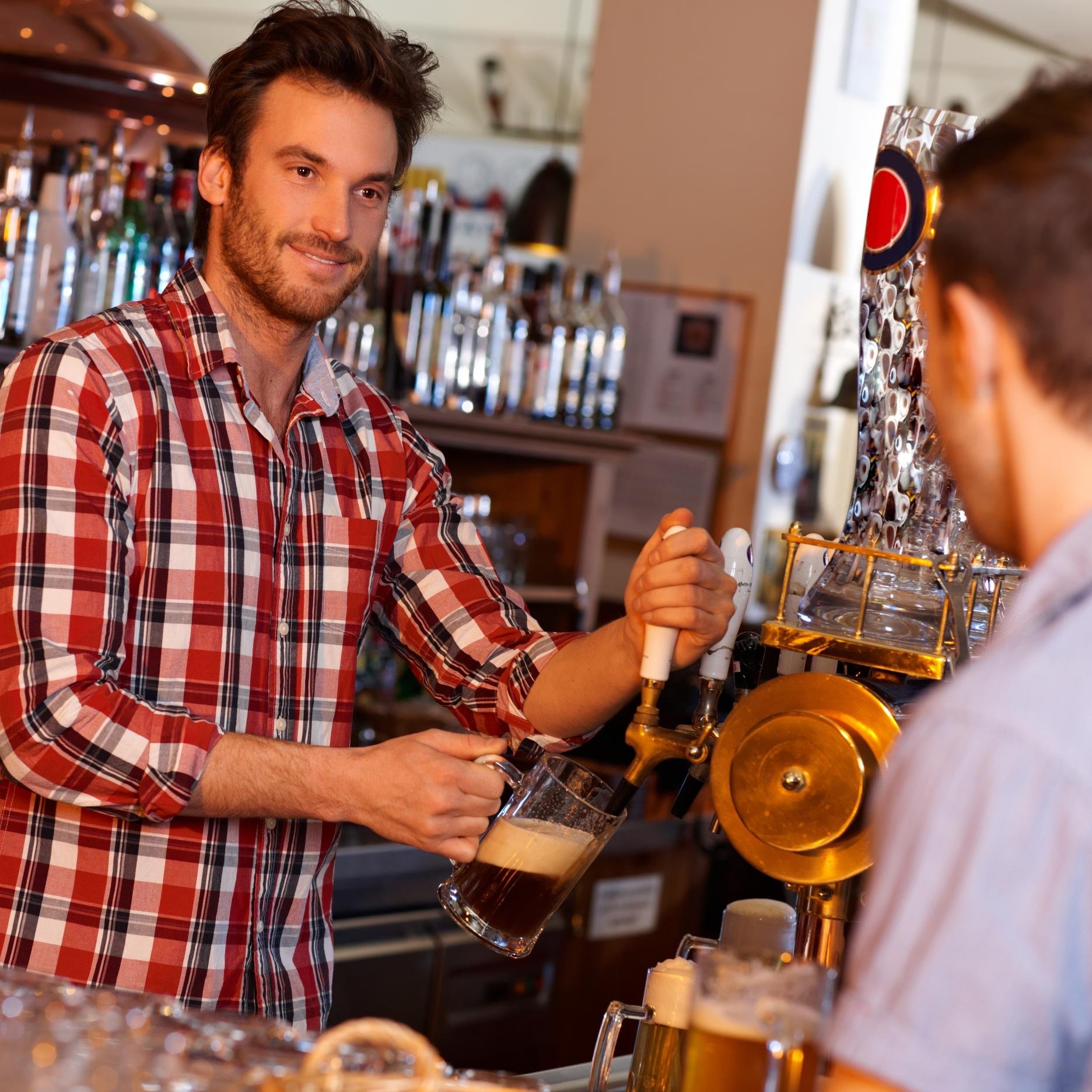 Bath Pubs guide to pubs in Bath, from student pubs, gay pubs, local pubs