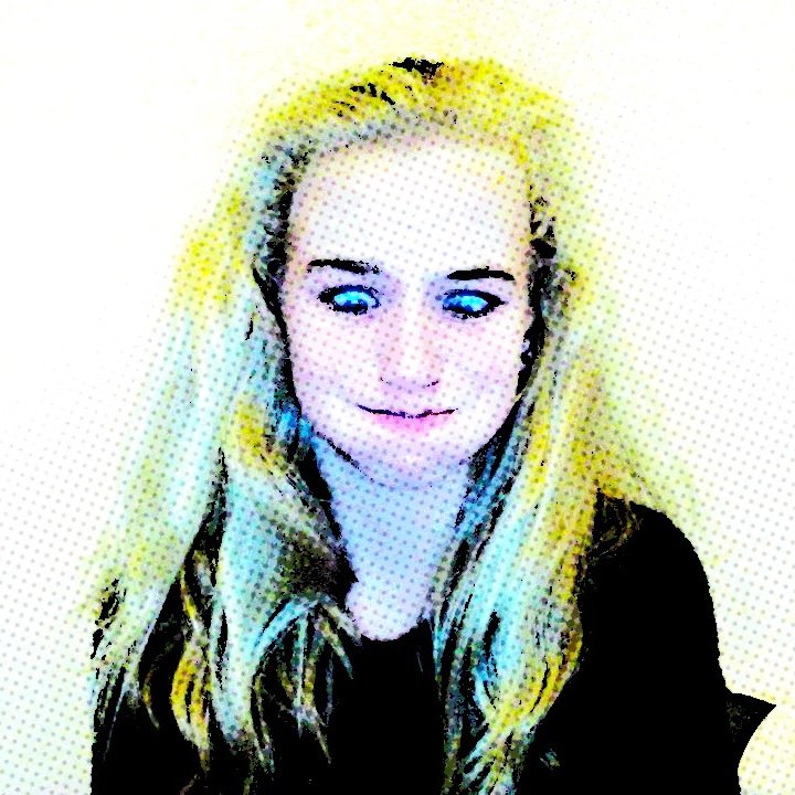 im caroline and i love luke hemmings