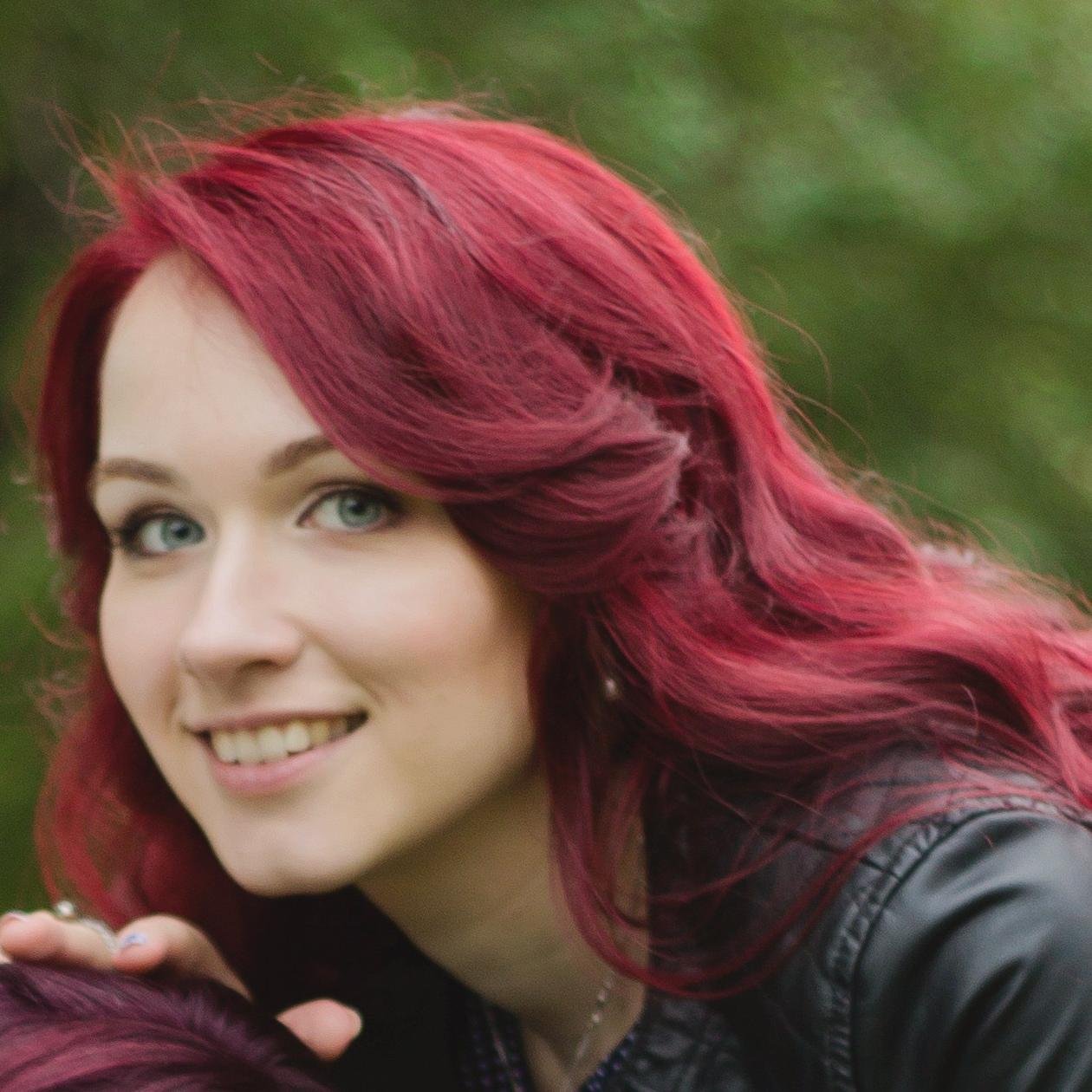 6a3yka's profile picture. Не раз,Встревоженный печальною мечтой,я плакал;но все образы мои,Предметы мнимой злобы иль любви,Не походили на существ земных.О нет!всё было ад иль небо в них.