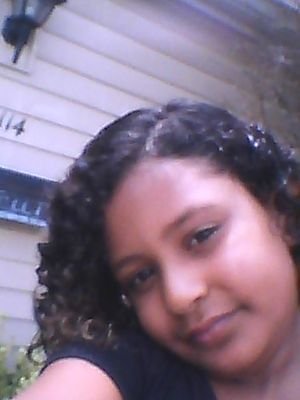 33c879007cd94d4's profile picture. hi my name  Iam sunshine sister