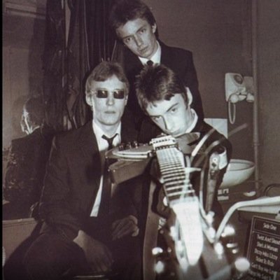 calfal22's profile picture. snapchat:callum_murphy00  love the jam/the who /kinks /small faces /weller /northern soul /oasis / sex pistols / the style council/ 14 // The Stone Roses//:)