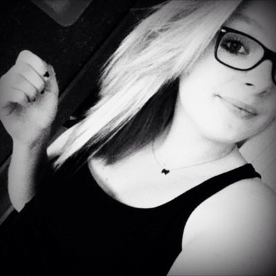 Noemiouuuuuu's profile picture. Noémie
14ans
Célibataire