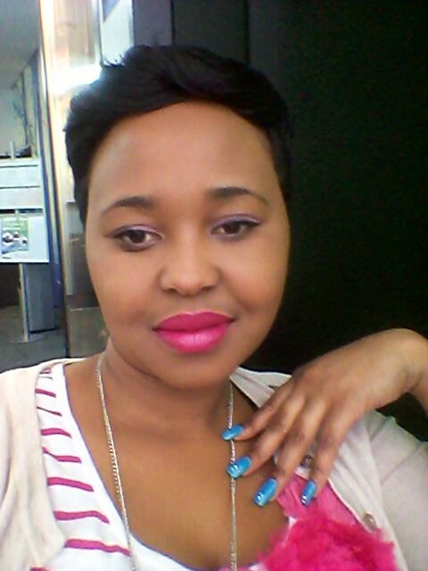 PoppyMamakaSli's profile picture. Proud of her heart