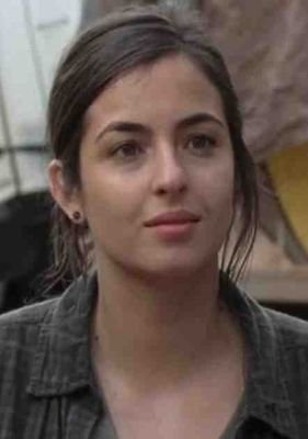 {twd-rp-single} found my sister @DariaTheHunter trying to survive with her in this crazy world.