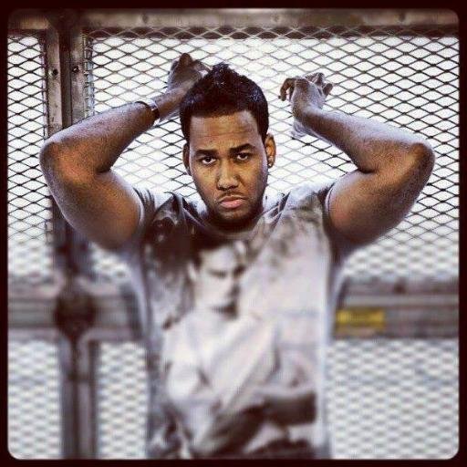 Romeosantos271's profile picture. ♠～い♪ •*•Romeo Santos*•*☀                                                                 Si eres Romeista #Sigueme