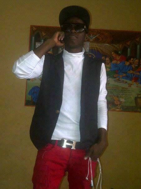 #S.O.S Still On the Street with @rapper_Dah_ray #M•C_fabulous. Check out what the street is saying about you #streetwordEnts.#KCOB