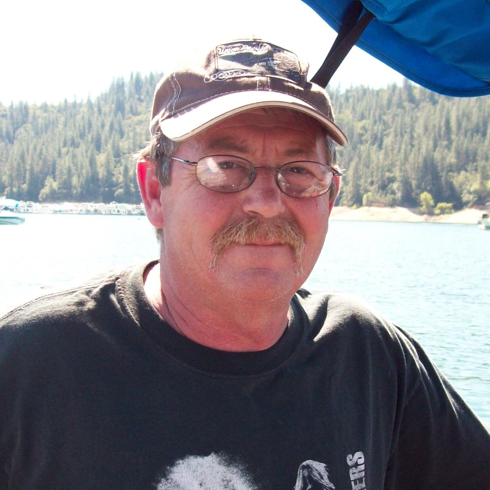 shop foreman car dealer,husband,guitar player