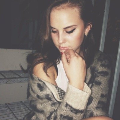 she's got a heart made of stone but she never gets cold // rp