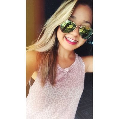 16 verões ☀        Nada brilha mais do que a tua alma