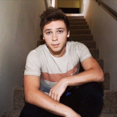 FOLLOWED BY WESLEY!! Pull me in just like a Riptide ♥ I love Keaton Stromberg&Wesley Stronberg and Drew Chadwick
