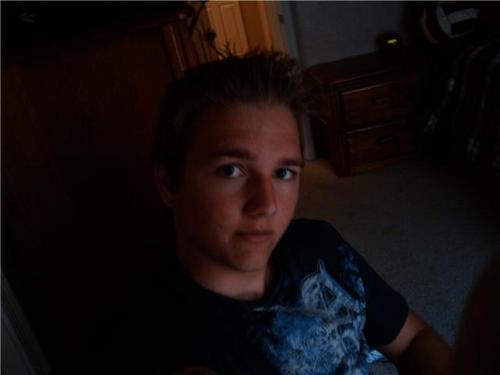 jordanjensen11's profile picture. Used to be a gymnast, ended up quitting after surgery now just a college student