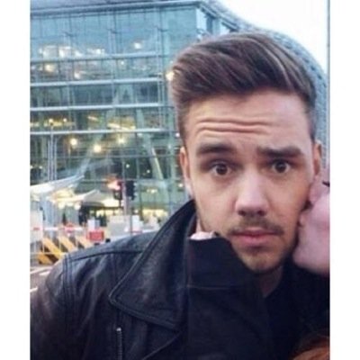 PLEASE FOLLOW @Calumllh