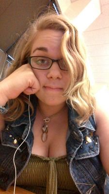 briezy_girl's profile picture. 