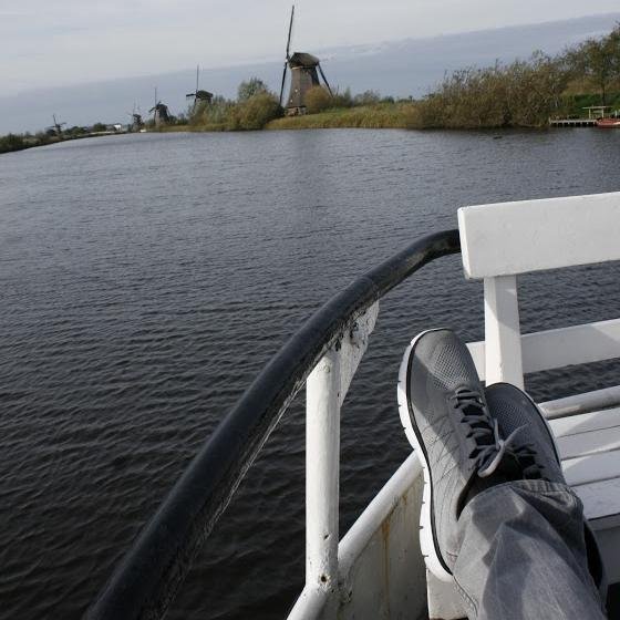 aim to create something brilliant and enjoys the Netherlands weather with @pu_3_h