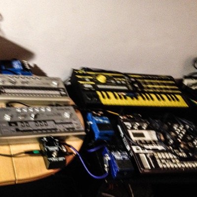 tr_sal's profile picture. adtist