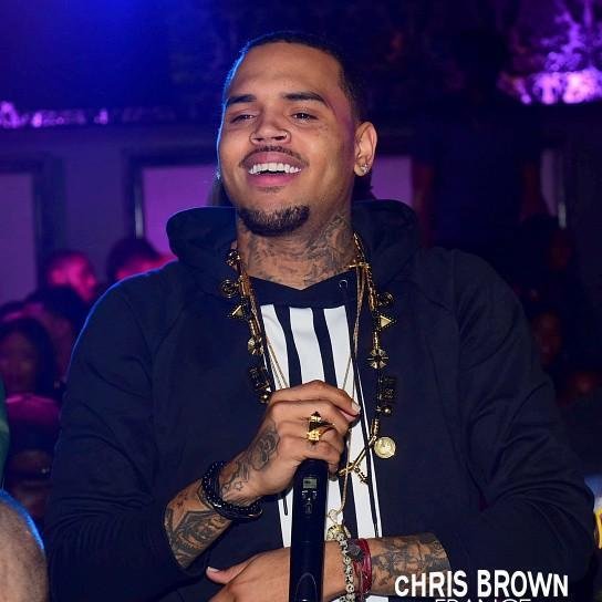 Iam #Teambreezy and so fucking proud of it I love @Chrisbrown @Mombreezy Michael jackson Gary Barlow #MJFAM MJ IS 1💯 Innocent will stand by MJ Always love 💗💗