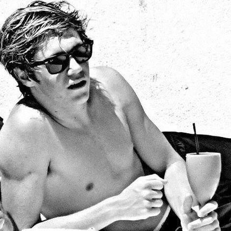 iingrid_69's profile picture. steal my girl