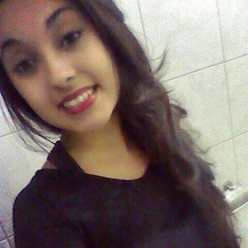 Me deu vontade de cantar, sacudir, me levantar e uma saudade de gritar: EU SOU LIVRE!!