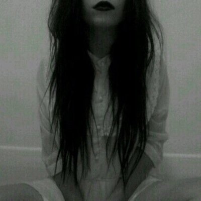 15 // depressed • self harmer • anxiety