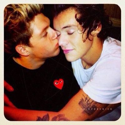 haz taken @lovable_nialll my angle lbabe 27-10-14 li daddy to emily and son @babybabyzack taken by @fake_x__ 30-11-14 we love you both