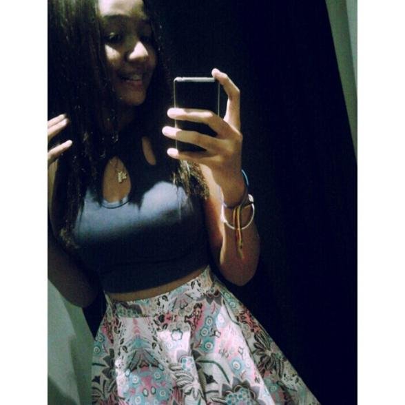||Harry ||Niall  ||Louis ||Liam ||JustinB. Believe in your dreams♡ .Instagram: brendam_23 ♥ Y eso del amor, no era lo mio.