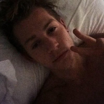 @moveitmcvey || dm me requests !