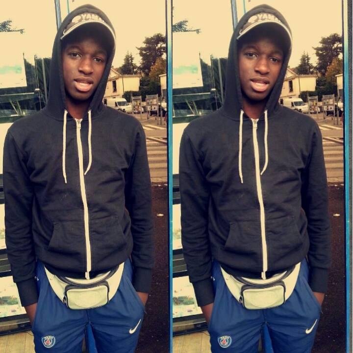 Jamaaais 2 sans 3 Ygoo , Tu Vas faire ci , Tu vas faaire ca Arrete ton chaarabiaa , #TeamGalsen,#TeamFoot,#TeamChatillon,#TeamMangas,Jbaaize l'etaat Francais :D