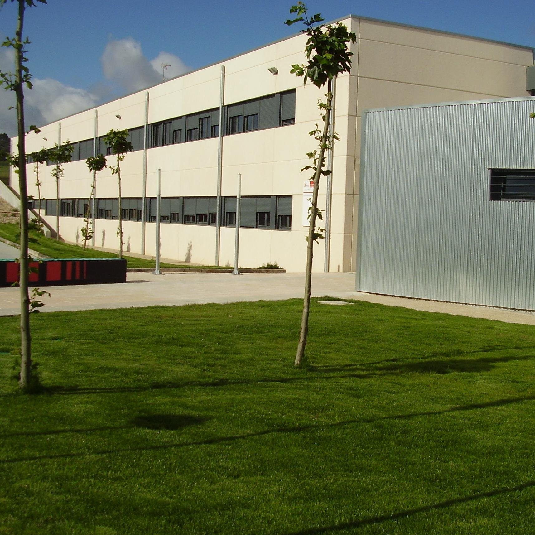 IESORIBCEGA's profile picture. Instituto de Enseñanza Secundaria