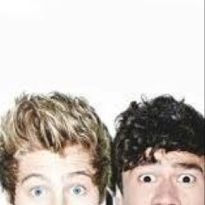 Follow @hoomingscake and @readbio_cake :))